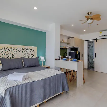Apartamento Encantador Y Moderno Estudio Con Piscina A Pasos Del Aeropuerto *