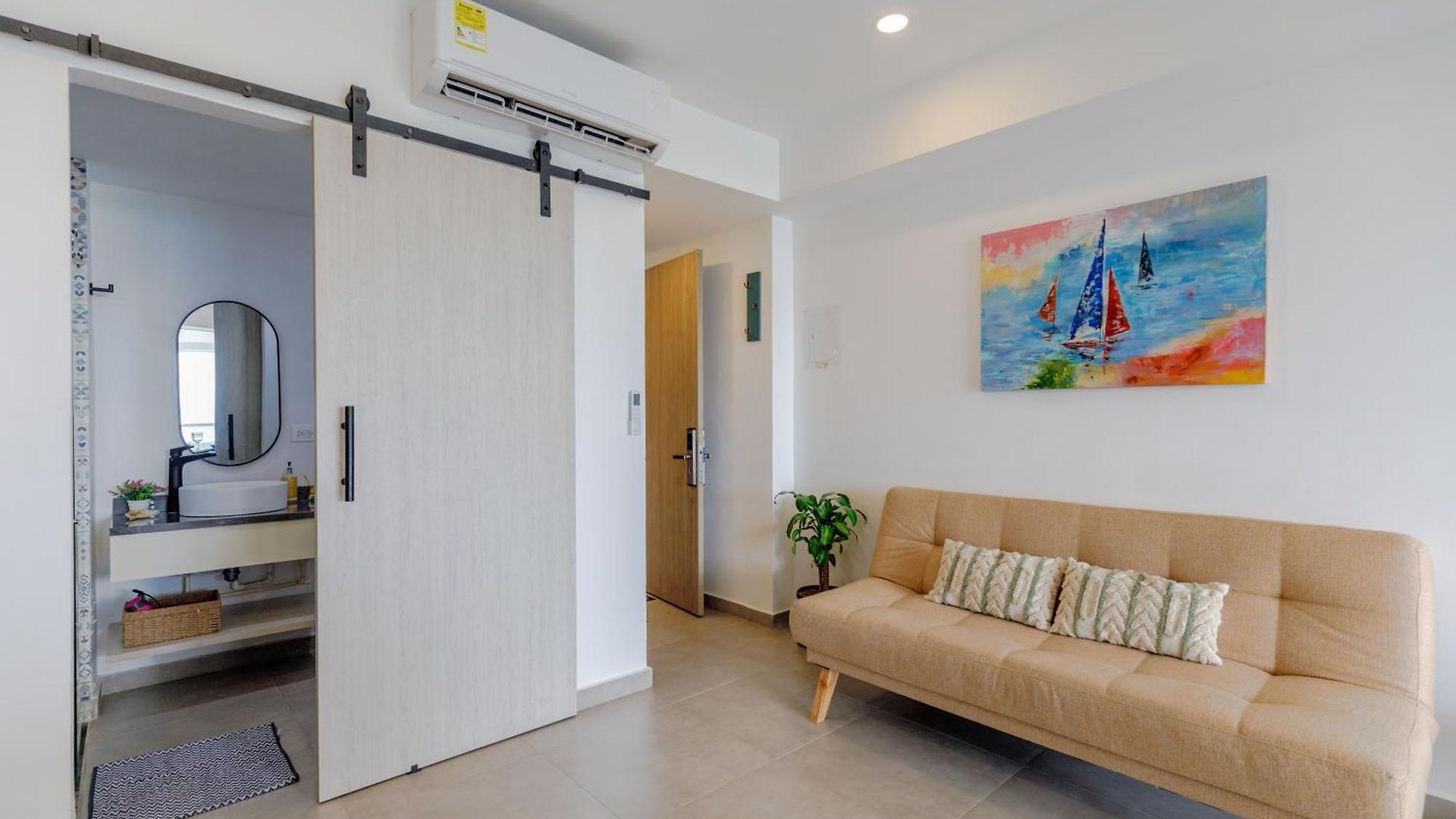 Encantador Y Moderno Estudio Con Piscina A Pasos Del Aeropuerto Apartamento *