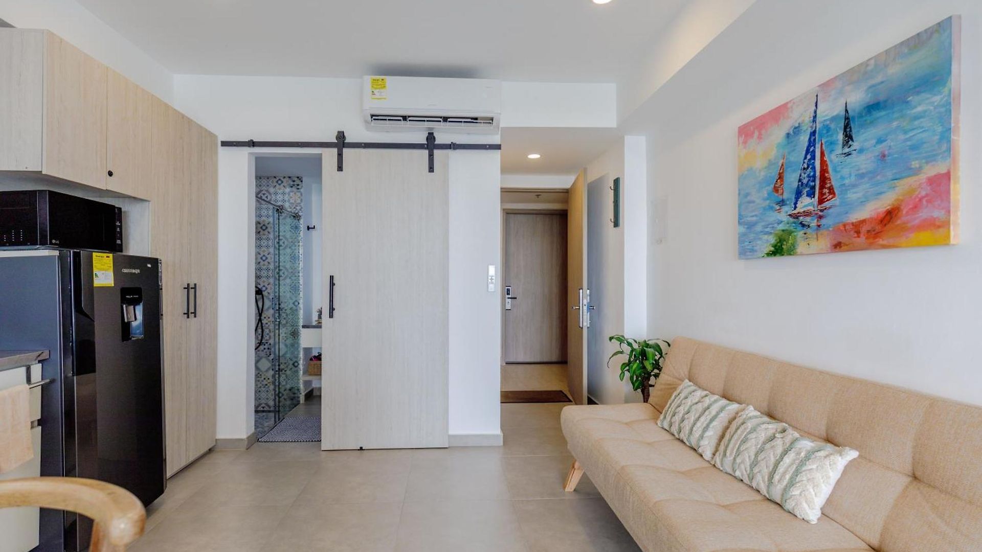 Encantador Y Moderno Estudio Con Piscina A Pasos Del Aeropuerto Cartagena