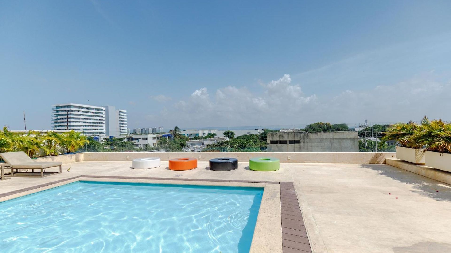 Encantador Y Moderno Estudio Con Piscina A Pasos Del Aeropuerto *