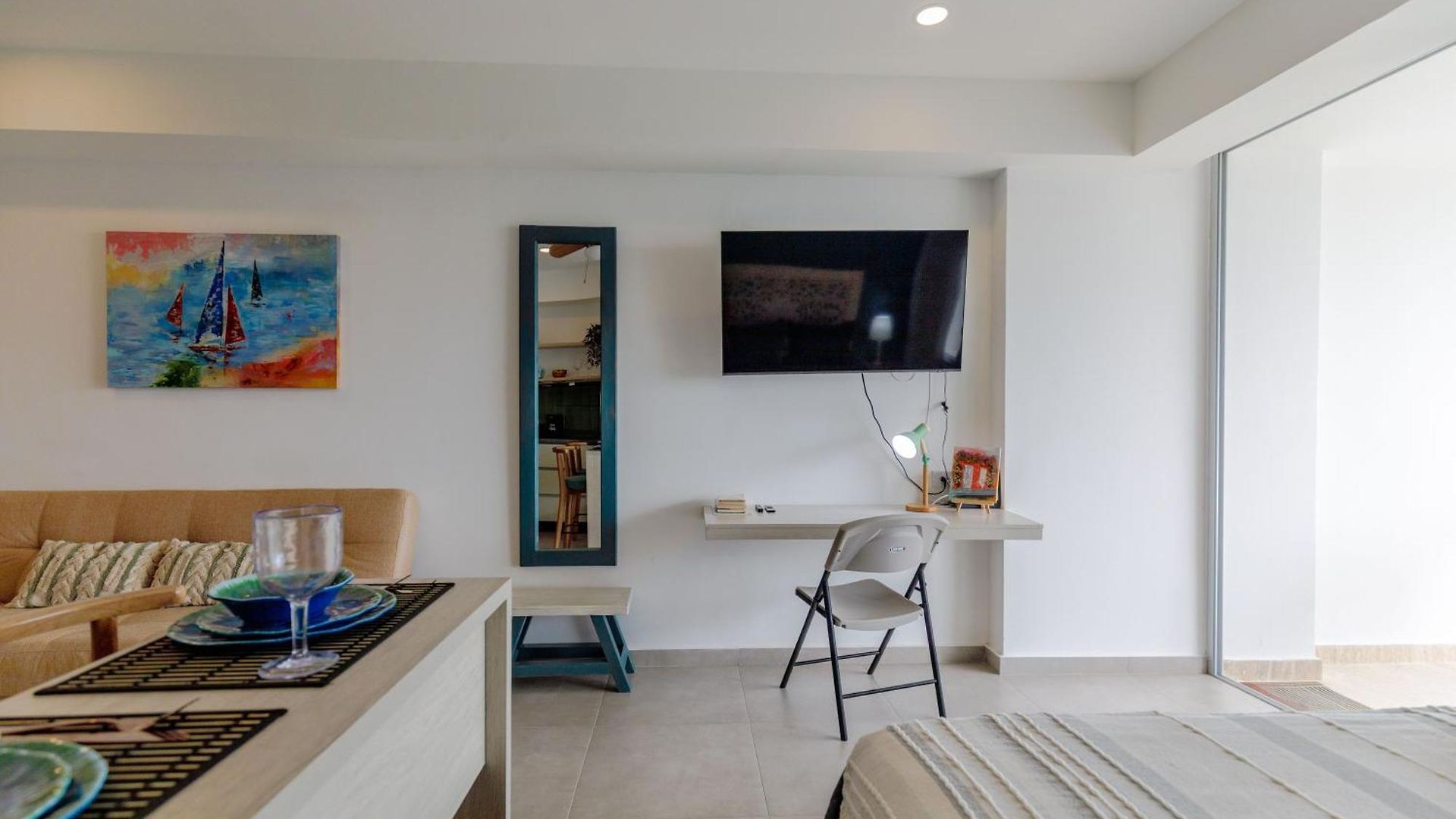 Apartamento Encantador Y Moderno Estudio Con Piscina A Pasos Del Aeropuerto *