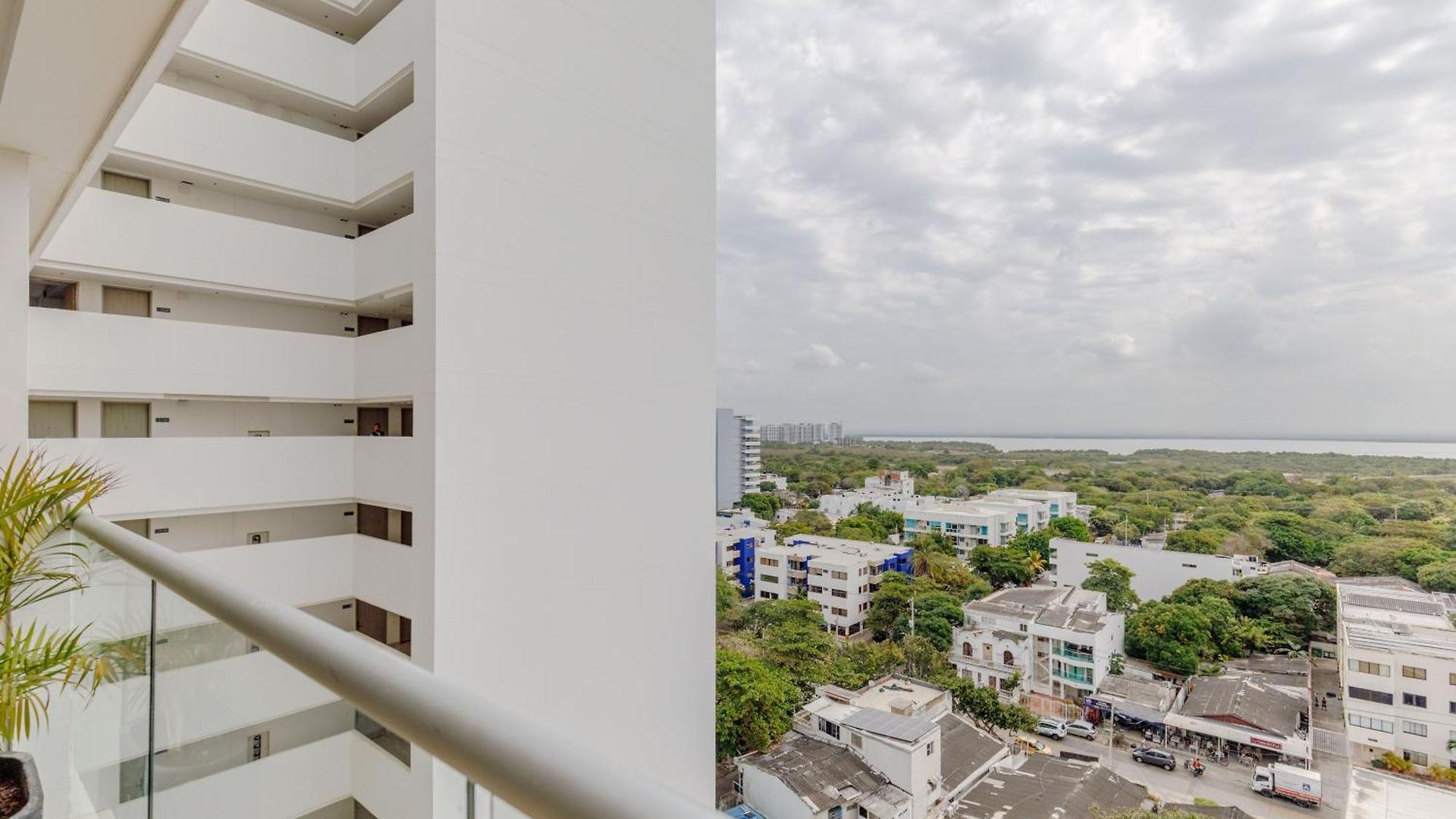 Apartamento Encantador Y Moderno Estudio Con Piscina A Pasos Del Aeropuerto Cartagena