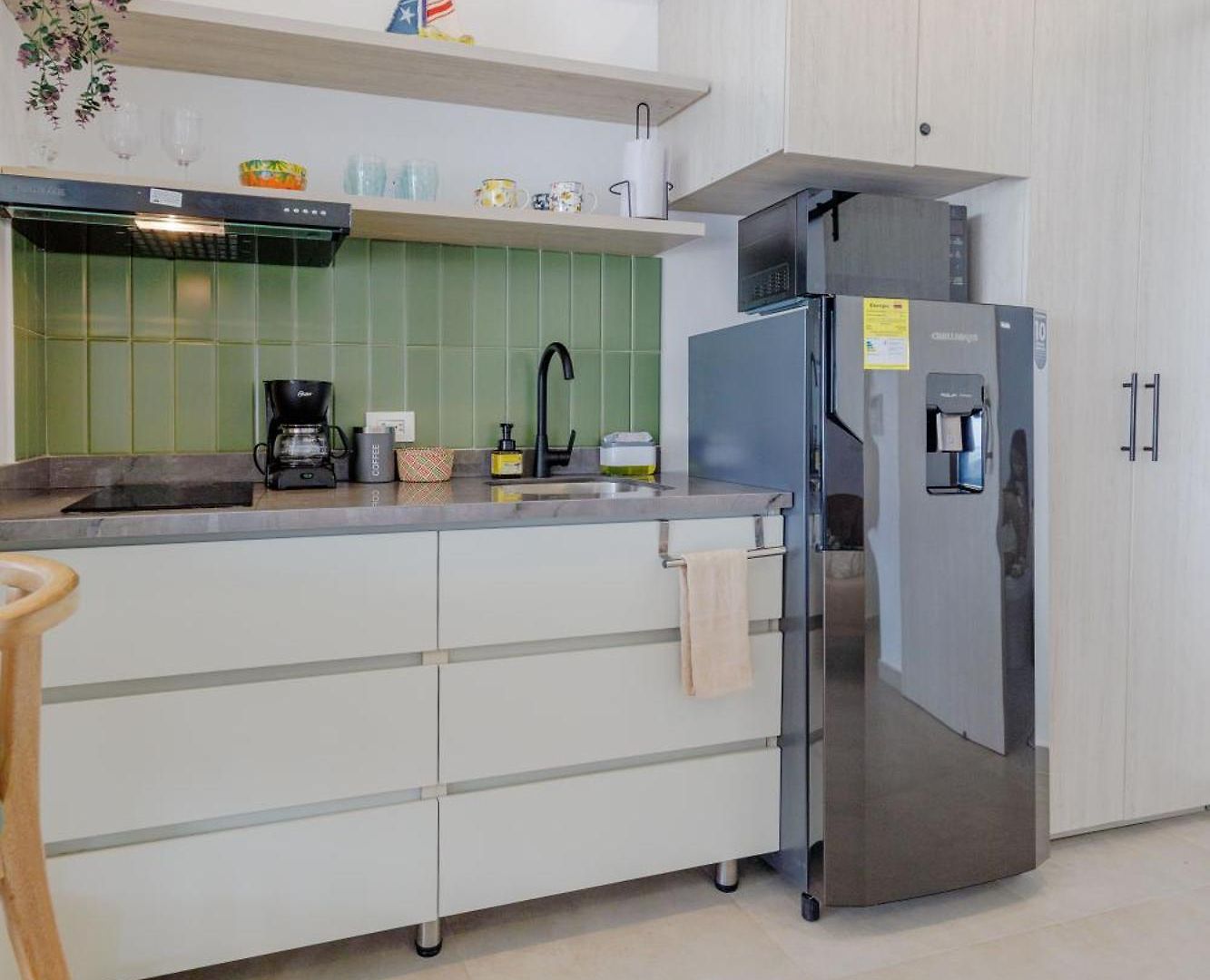 Apartamento Encantador Y Moderno Estudio Con Piscina A Pasos Del Aeropuerto *