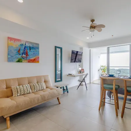 Encantador Y Moderno Estudio Con Piscina A Pasos Del Aeropuerto Apartamento Cartagena