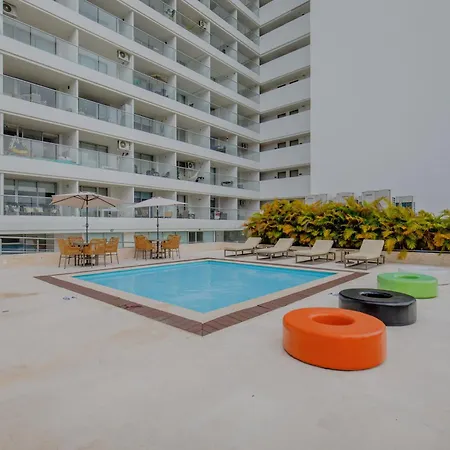 Apartamento Encantador Y Moderno Estudio Con Piscina A Pasos Del Aeropuerto