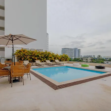 Encantador Y Moderno Estudio Con Piscina A Pasos Del Aeropuerto Apartamento *