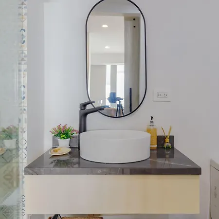 Encantador Y Moderno Estudio Con Piscina A Pasos Del Aeropuerto Apartamento Cartagena