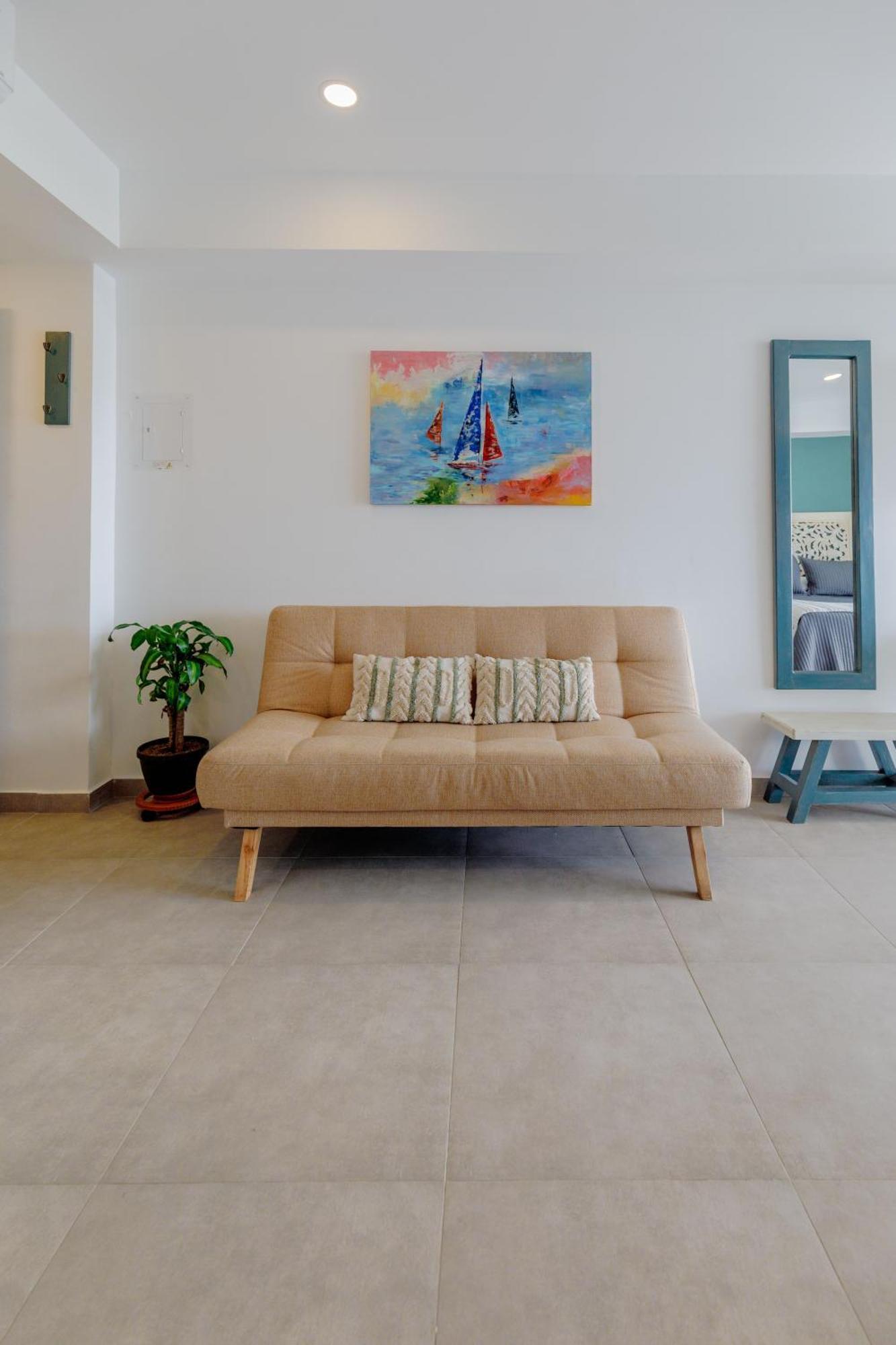 Apartamento Encantador Y Moderno Estudio Con Piscina A Pasos Del Aeropuerto *