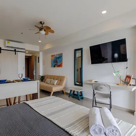 Encantador Y Moderno Estudio Con Piscina A Pasos Del Aeropuerto Apartment