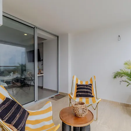Apartment Encantador Y Moderno Estudio Con Piscina A Pasos Del Aeropuerto